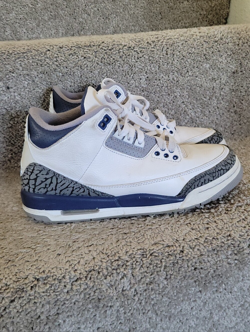 Air Jordan 3 Retro "Midnight Navy" shoes Size 7Y